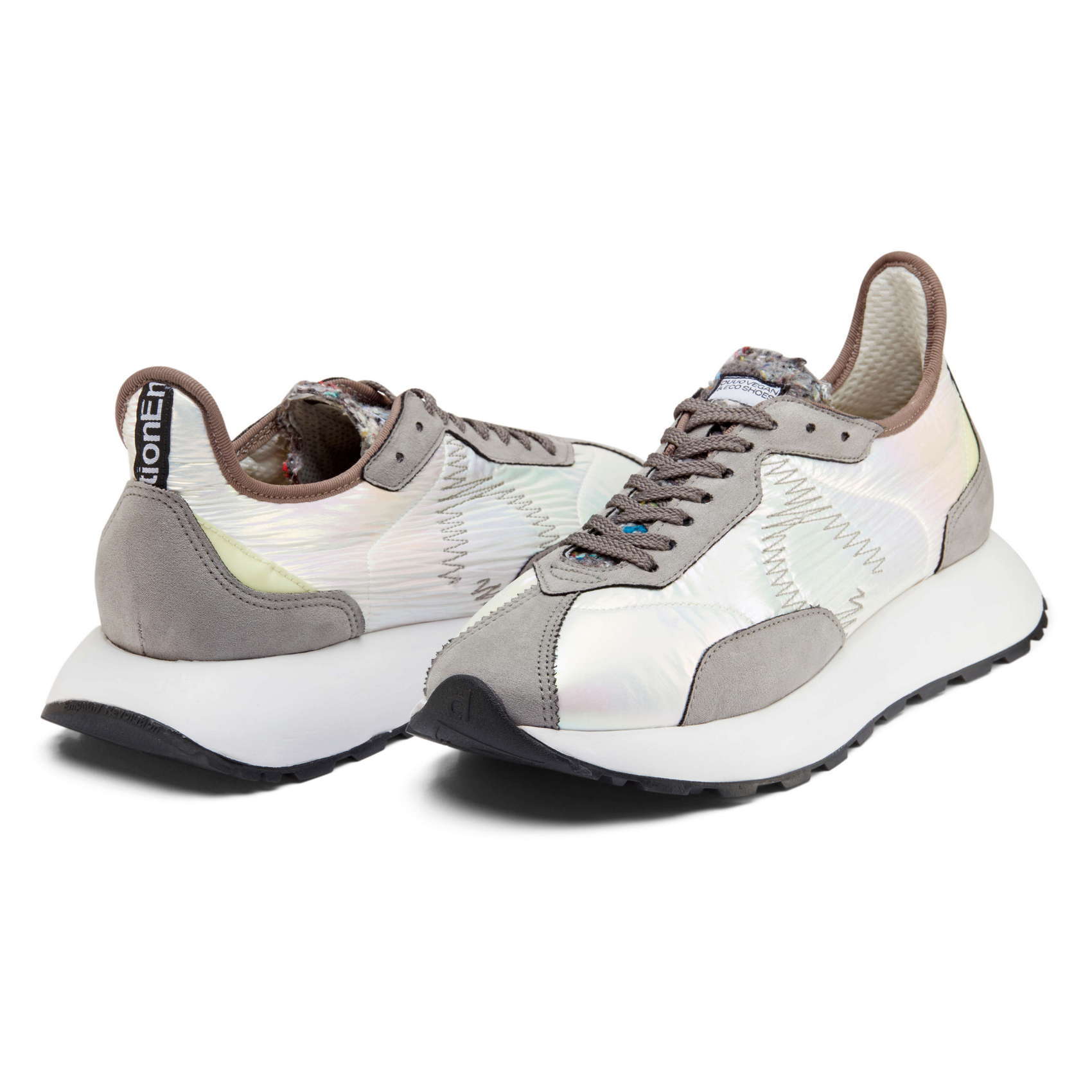Zapatillas urbanas DUUO SENSEI IRIS blanco y gris iridiscente