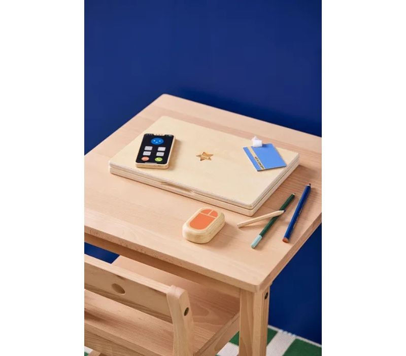 Commodum Set De Oficina De Madera Para Niños – 11 Piezas Con Ordenador, Teléfono, Ratón Y Accesorios, Juguete De Imitación Sin Pantallas Para Peques De 3 A 5 Años