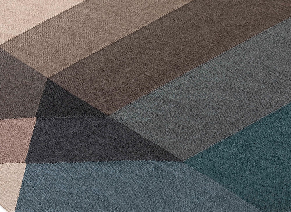 GAN | Diamond Collection: Blue-Brown Outdoor Rug GAN | Diamond Collection: Blue-Brown Outdoor Rug