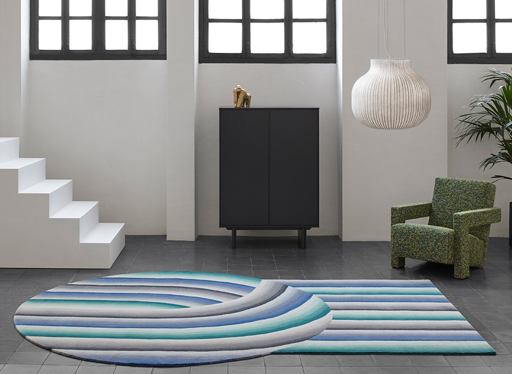 GAN | Hand-Knotted Collection: Round Mirage Blue Rug