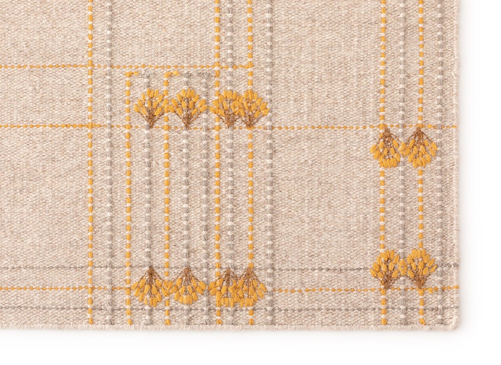Bloom Collection Rugs GAN | Bloom collection rug, Beige model