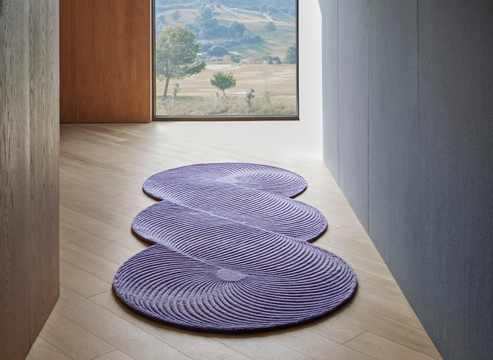 Lilac Rugs Pattern GAN | Lilac rug in elongated format from the Giro collection