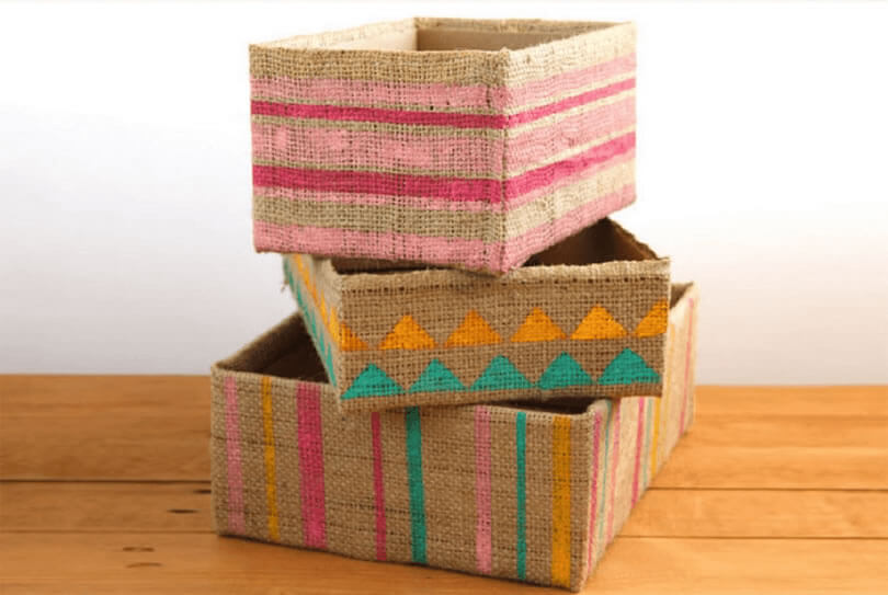10 manualidades para saber qué hacer con una caja de cartón