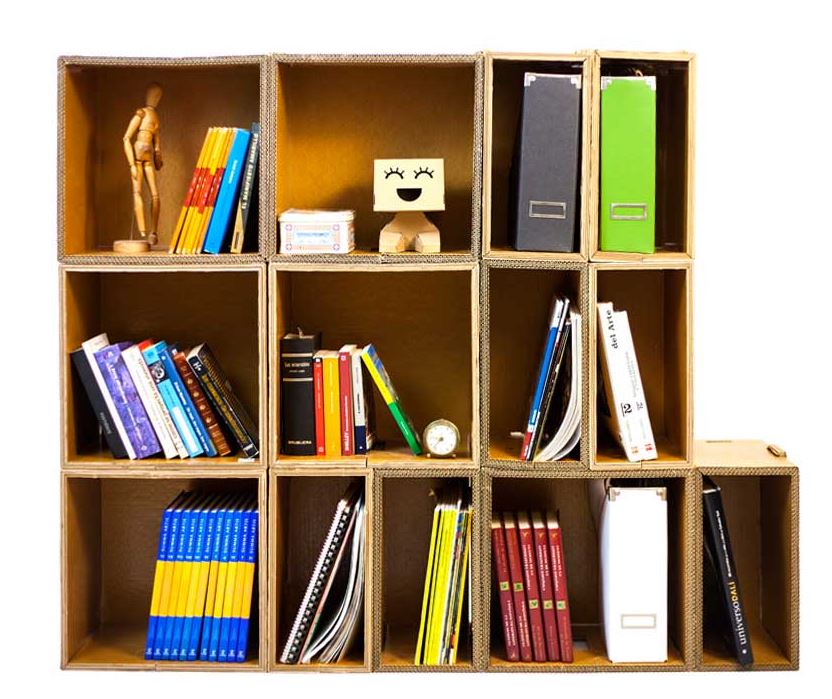 decorar-con-muebles-carton (3)