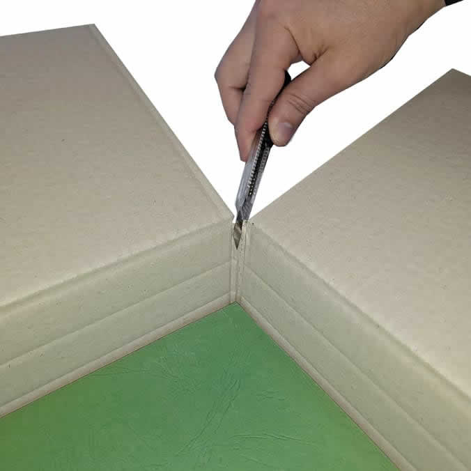 Cajas de cartón 555 x 355 x 110 mm. Altura variable.