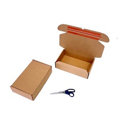 Caja Ecommerce doble envío 300 x 200 x 080 mm. Doble cierre adhesivo + apertura por tira de rasgado