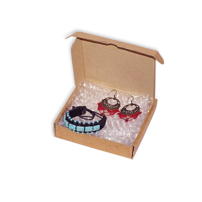 Muestras de caja envío postal 140 x 140 x 035 mm