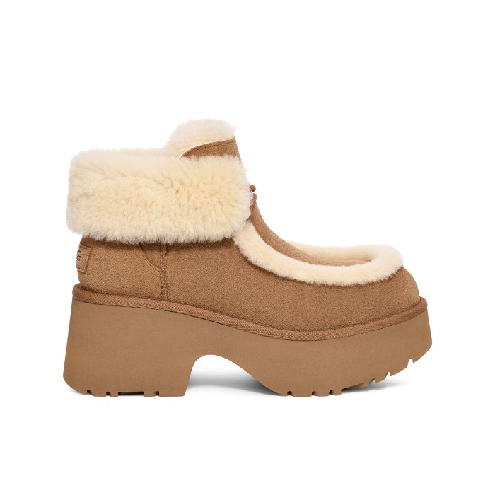 UGG Women's Esmee Lace Up Chestnut main image 1