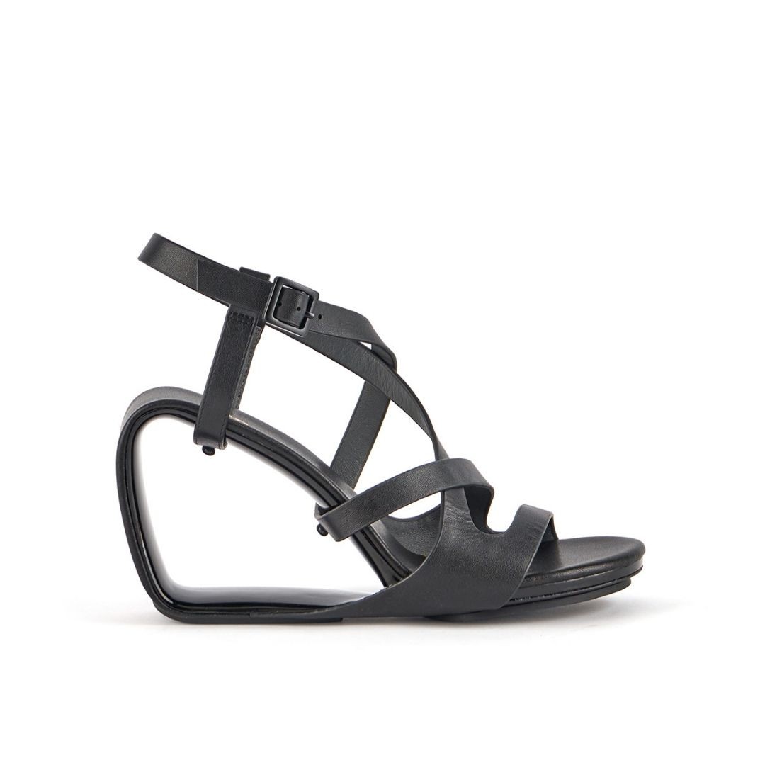 UNITED NUDE Mobius Hi ミュールサンダルレザー　黒　スタッズ ユナイテッド ヌード UNITED NUDE Mobius Hi （BLACK） -靴
