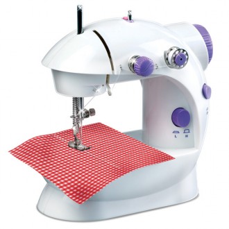 Fashion week sewing machine