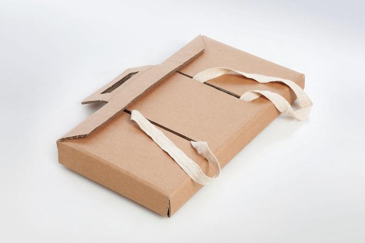 kartox-cajas-recicladas-pupitre-mochila-03