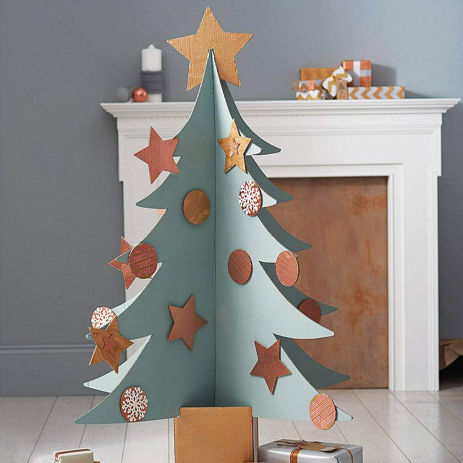 La decoración de Navidad se viste de cartón