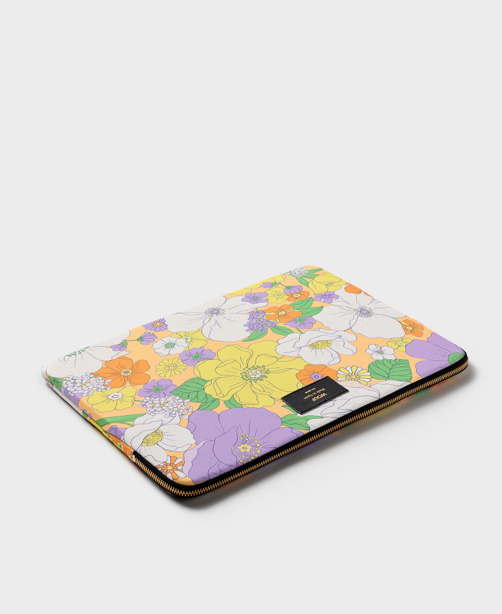 Pochette pour ordinateur portable 15-16 pouces noire à motifs de petites  fleurs multicolores, modèle Camila par Wouf